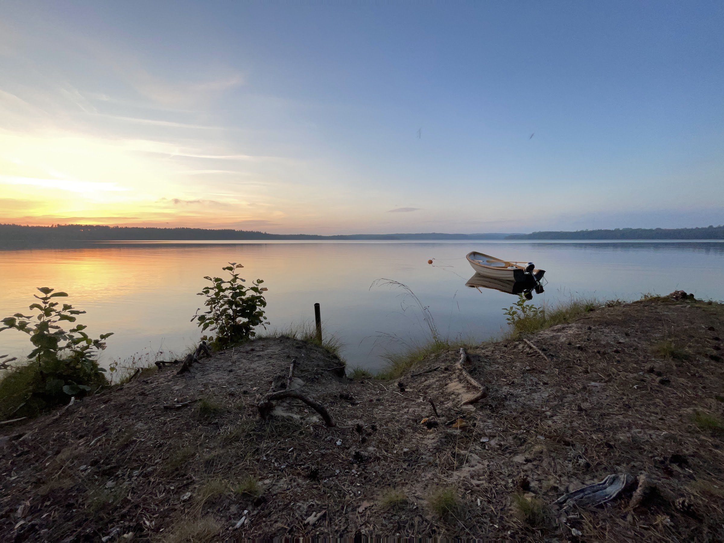 Mångenbaden Camping (Mången Lake)